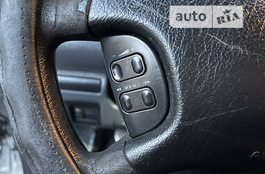 Мінівен Peugeot Expert 2006 в 