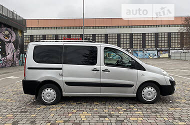 Минивэн Peugeot Expert 2007 в 