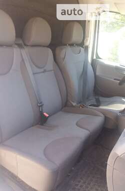Грузовой фургон Peugeot Expert 2012 в 