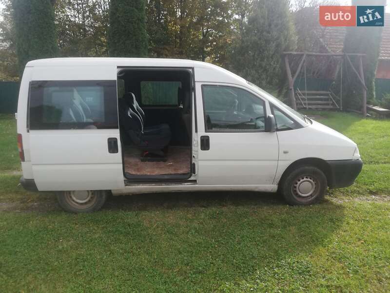 Минивэн Peugeot Expert 2002 в Коломые