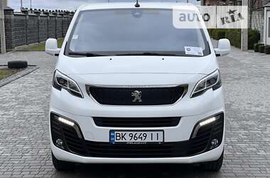 Вантажний фургон Peugeot Expert 2021 в Рівному