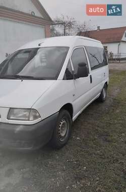 Минивэн Peugeot Expert 2003 в Млинове