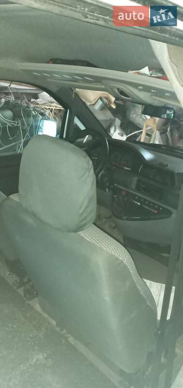 Минивэн Peugeot Expert 2006 в Косове