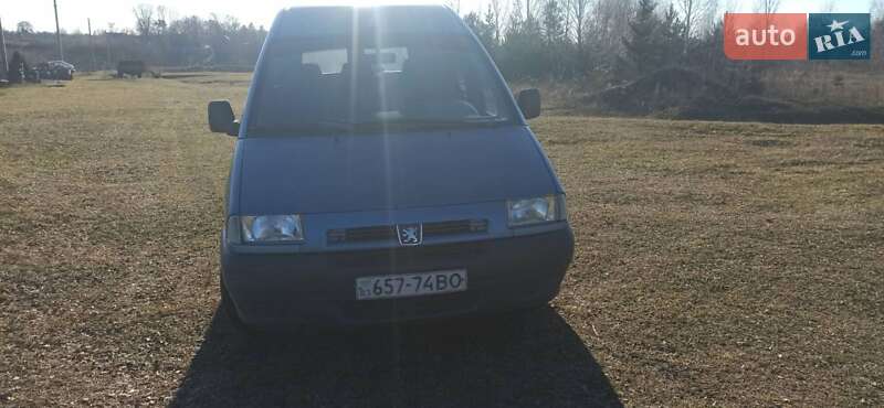 Минивэн Peugeot Expert 1996 в Млинове