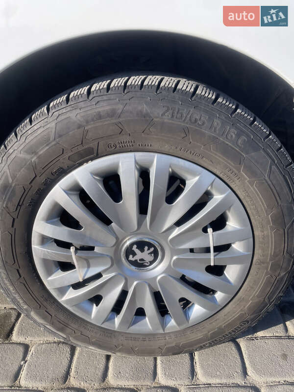 Грузовой фургон Peugeot Expert 2019 в Львове