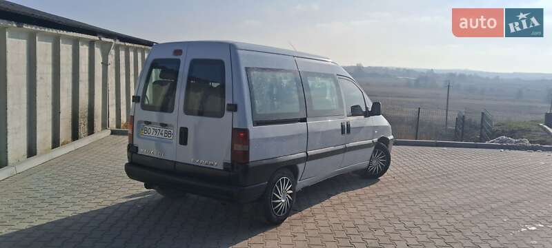 Мінівен Peugeot Expert 2005 в Шумську