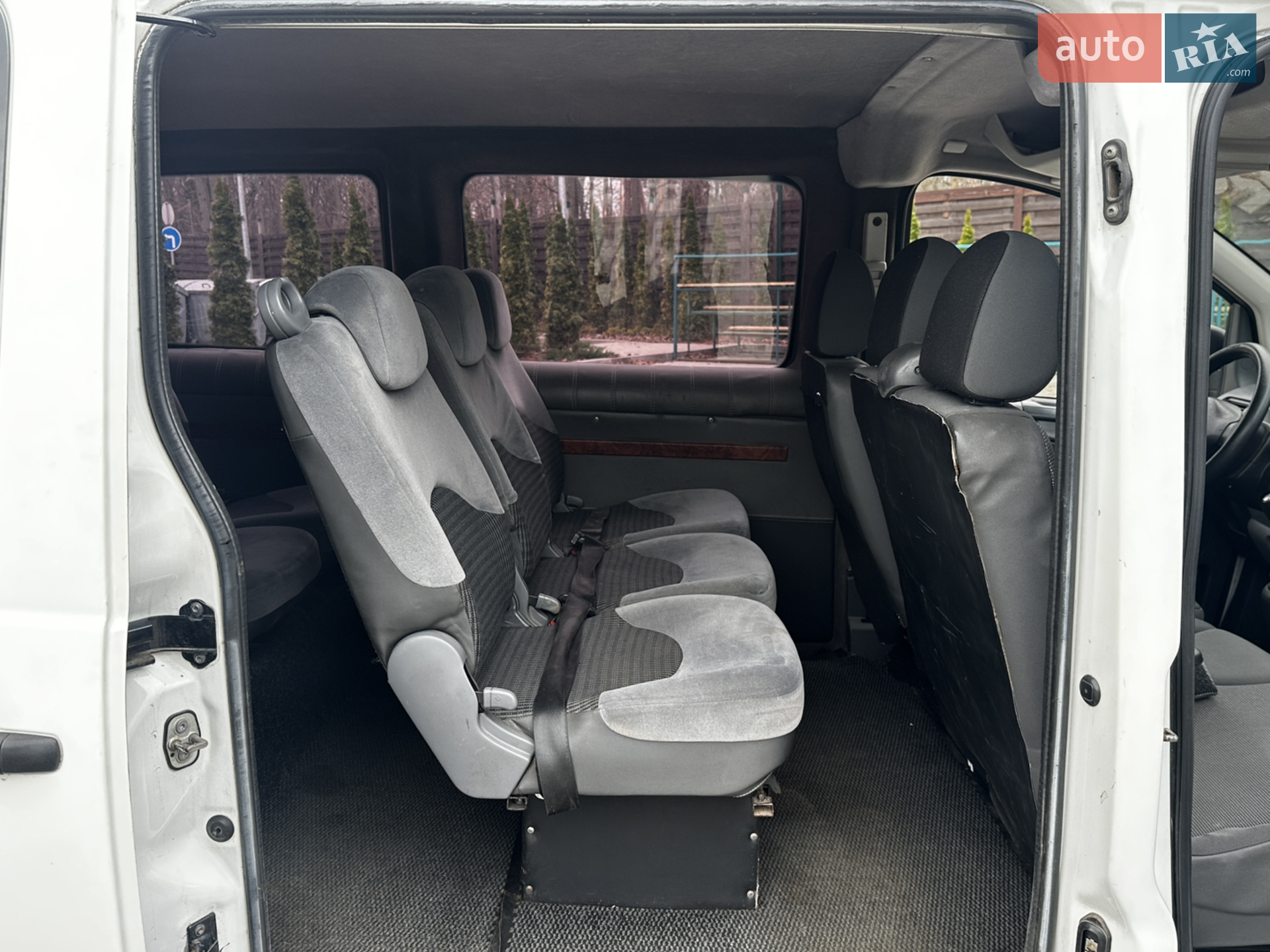2010 Peugeot Expert - мініатюра 11