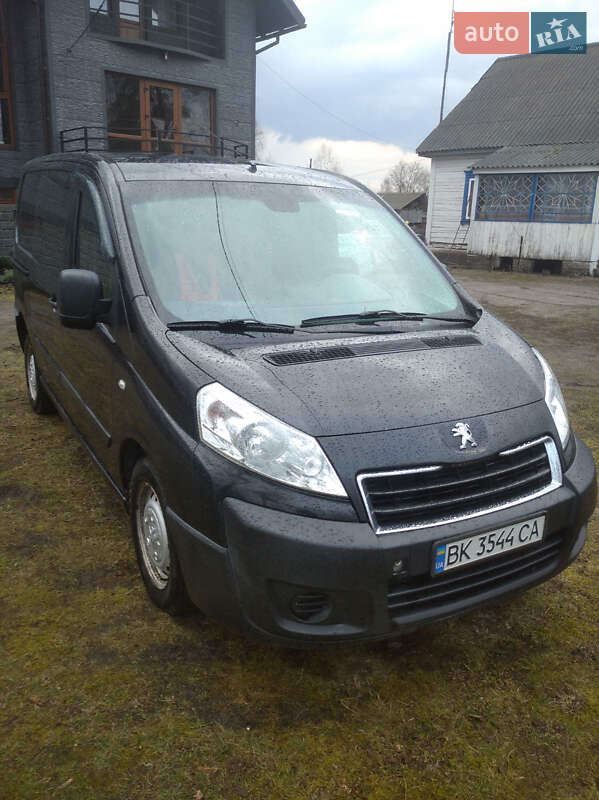 Минивэн Peugeot Expert 2013 в Рокитном