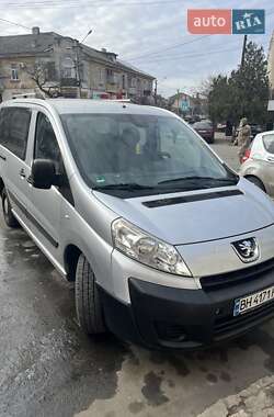 Минивэн Peugeot Expert 2009 в 