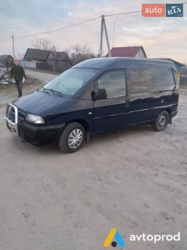 Минивэн Peugeot Expert 2003 в 