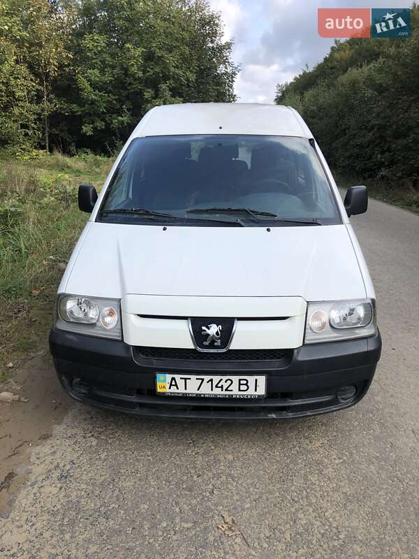 Мінівен Peugeot Expert 2006 в Перегінське