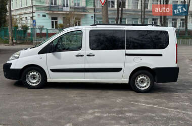 Минивэн Peugeot Expert 2015 в 