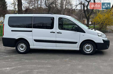 Минивэн Peugeot Expert 2015 в 