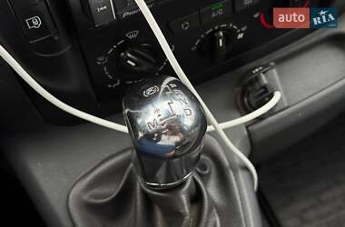 Минивэн Peugeot Expert 2015 в 