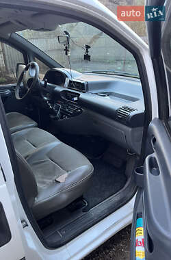 Мінівен Peugeot Expert 2006 в 