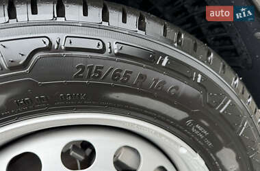 Грузовой фургон Peugeot Expert 2024 в 