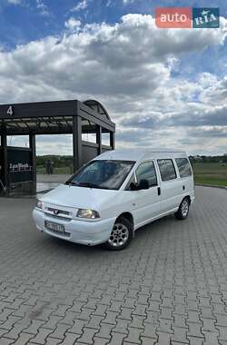 Мінівен Peugeot Expert 2003 в 