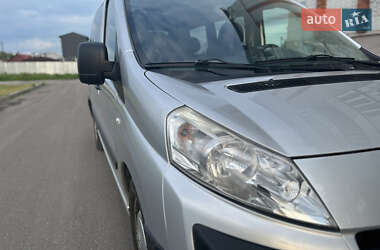 Мінівен Peugeot Expert 2008 в 