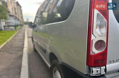 Мінівен Peugeot Expert 2008 в 