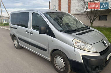 Мінівен Peugeot Expert 2008 в 