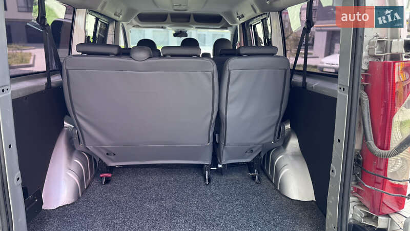 Мінівен Peugeot Expert 2012 в Івано-Франківську