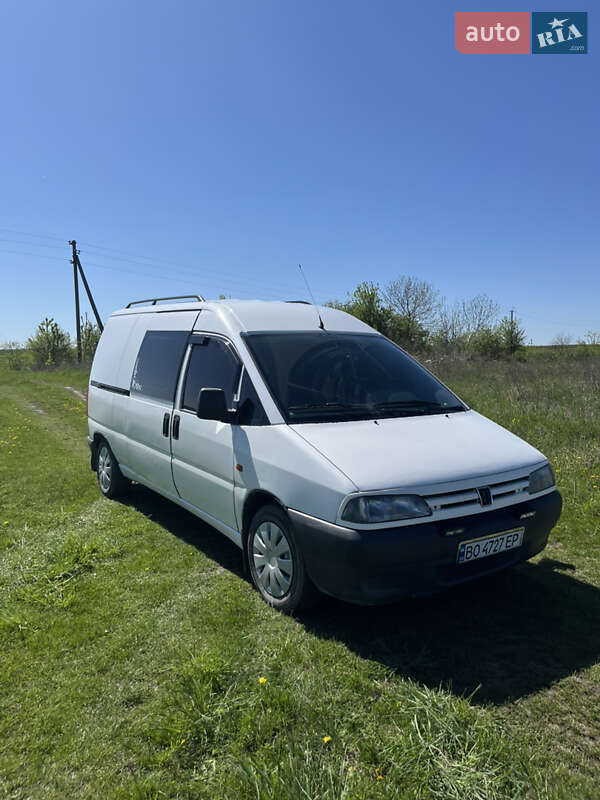 Минивэн Peugeot Expert 2001 в 