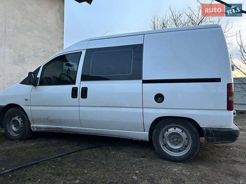 Мінівен Peugeot Expert 2003 в Івано-Франківську