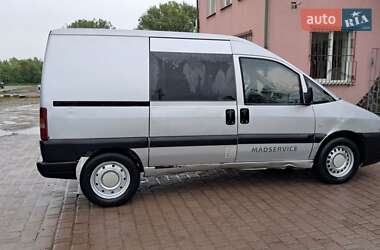 Минивэн Peugeot Expert 2006 в 