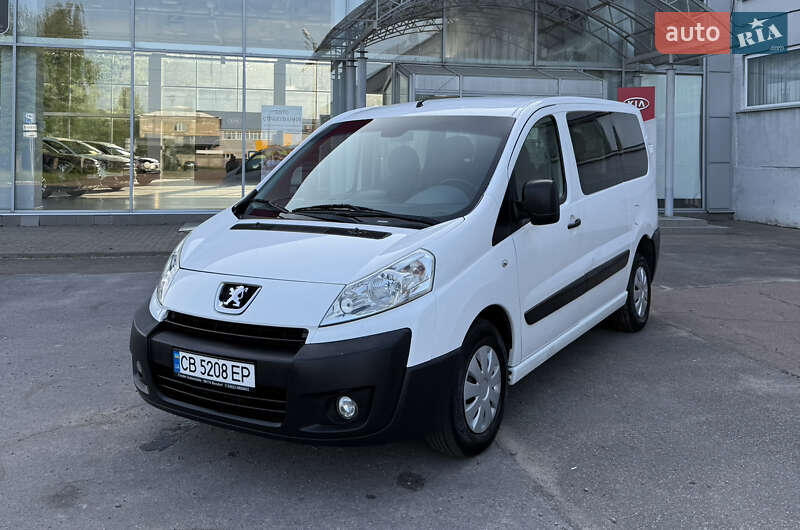 Peugeot Expert 2008