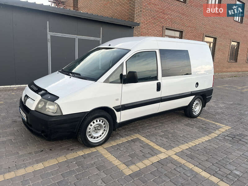 Мінівен Peugeot Expert 2004 в Теофіполі