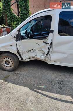 Грузопассажирский фургон Peugeot Expert 2009 в 