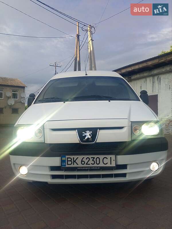 Минивэн Peugeot Expert 2006 в Ровно