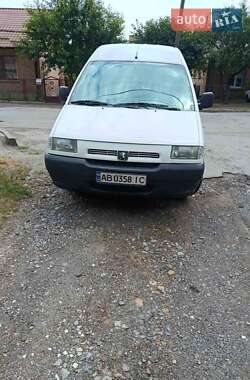 Вантажний фургон Peugeot Expert 1998 в Луцьку