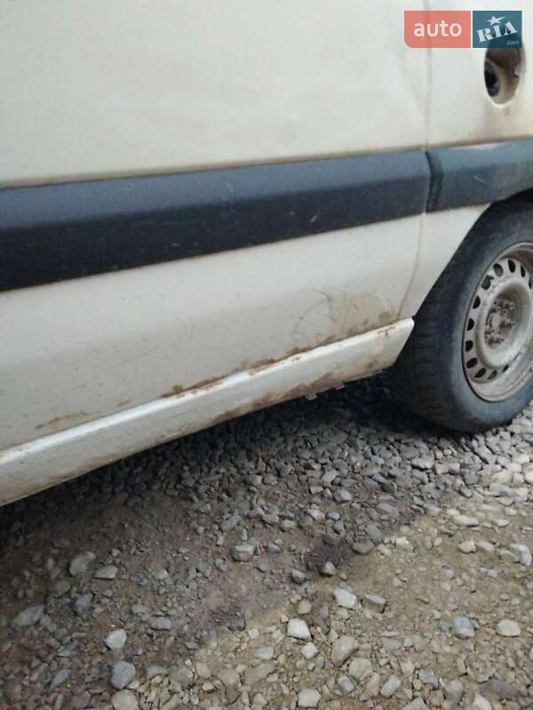 Грузовой фургон Peugeot Expert 2004 в Ивано-Франковске