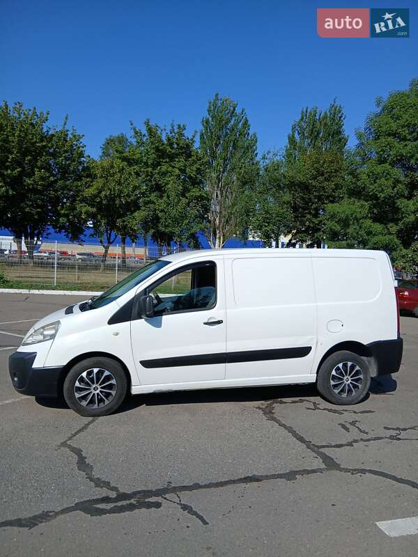 Грузовой фургон Peugeot Expert 2008 в Днепре