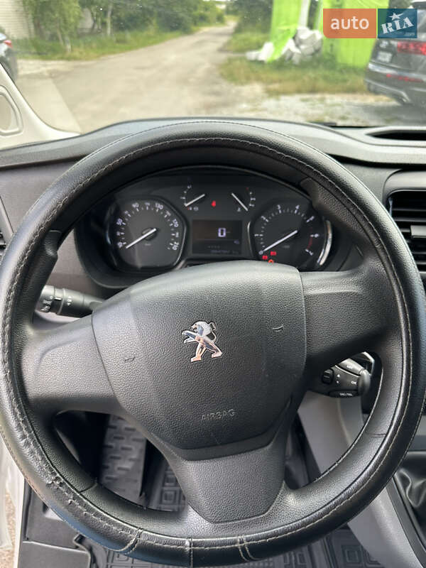 Вантажний фургон Peugeot Expert 2016 в Житомирі фото 16 Вантажний фургон Peugeot Expert 2016 в Житомирі