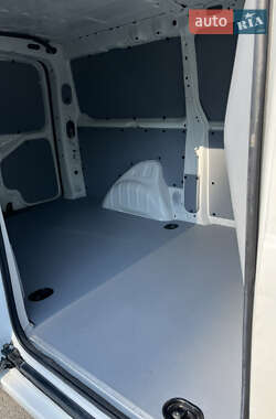 Грузопассажирский фургон Peugeot Expert 2011 в 
