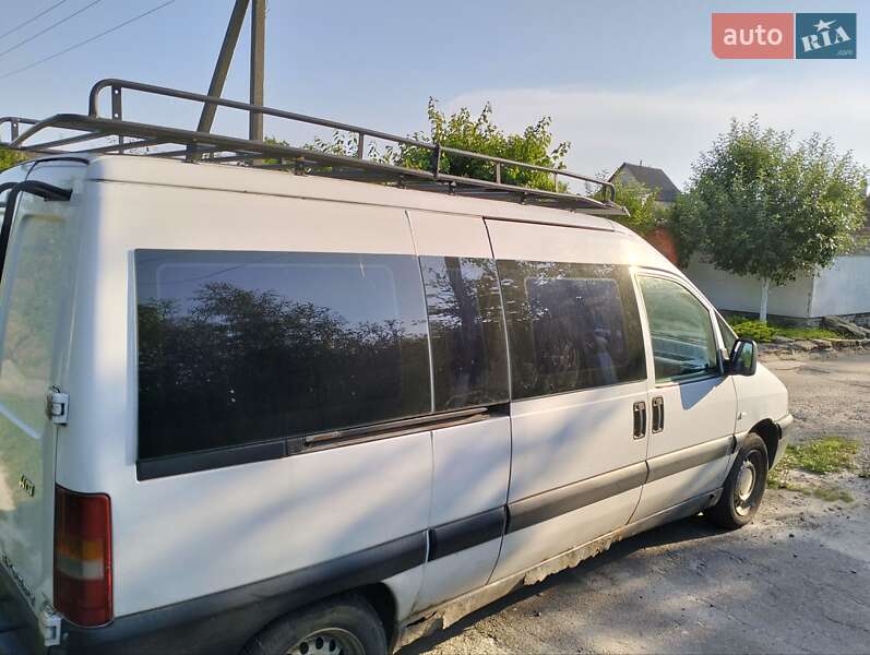 Минивэн Peugeot Expert 2005 в Ровно
