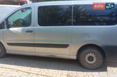 Минивэн Peugeot Expert 2008 в 