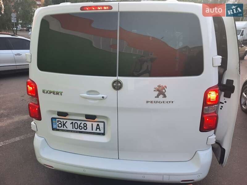 Мінівен Peugeot Expert 2018 в Рівному