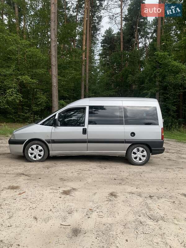 Peugeot Expert 2004