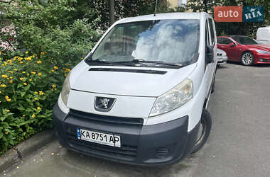 Минивэн Peugeot Expert 2008 в 