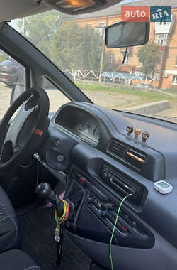Минивэн Peugeot Expert 2005 в 