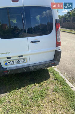 Грузопассажирский фургон Peugeot Expert 2012 в 