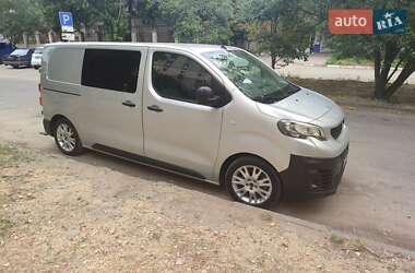 Минивэн Peugeot Expert 2016 в 