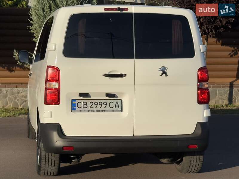 Мінівен Peugeot Expert 2017 в Києві фото 39 Мінівен Peugeot Expert 2017 в Києві