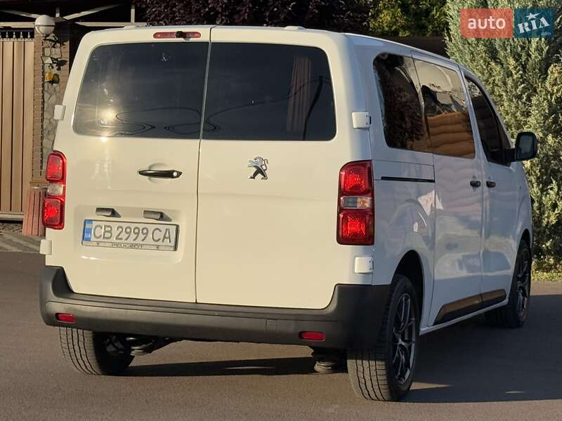 Мінівен Peugeot Expert 2017 в Києві фото 44 Мінівен Peugeot Expert 2017 в Києві