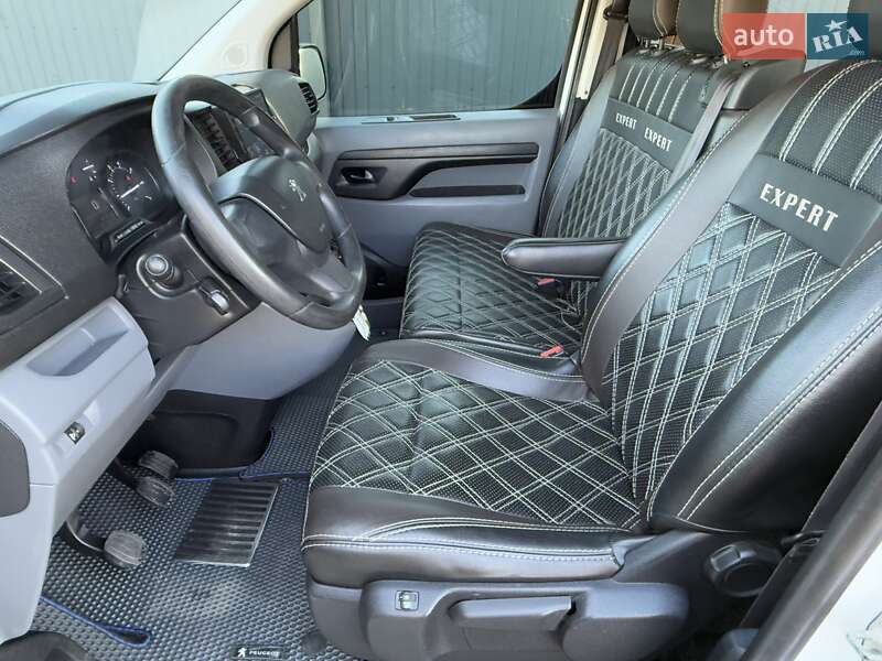 Мінівен Peugeot Expert 2017 в Києві фото 54 Мінівен Peugeot Expert 2017 в Києві