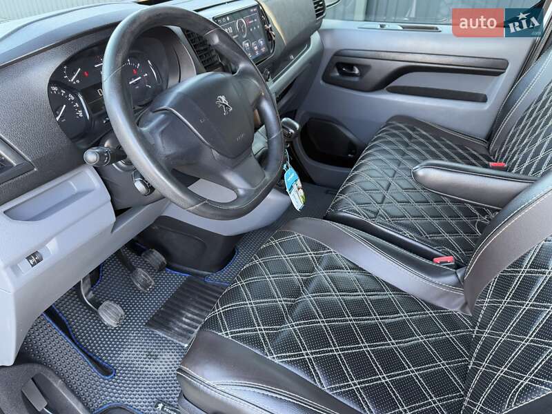 Мінівен Peugeot Expert 2017 в Києві фото 58 Мінівен Peugeot Expert 2017 в Києві