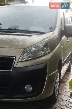 Минивэн Peugeot Expert 2012 в 